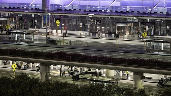 تخلیه ترمینال مسافربری فرودگاه بین‌المللی سن فرانسیسکو در پی تهدید به بمب‌گذاری